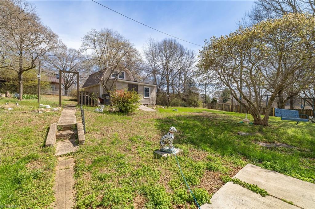 918 Hampton Street Eden, NC 27288 - Photo 30 of 38