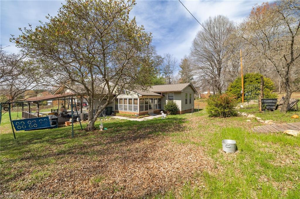 918 Hampton Street Eden, NC 27288 - Photo 31 of 38