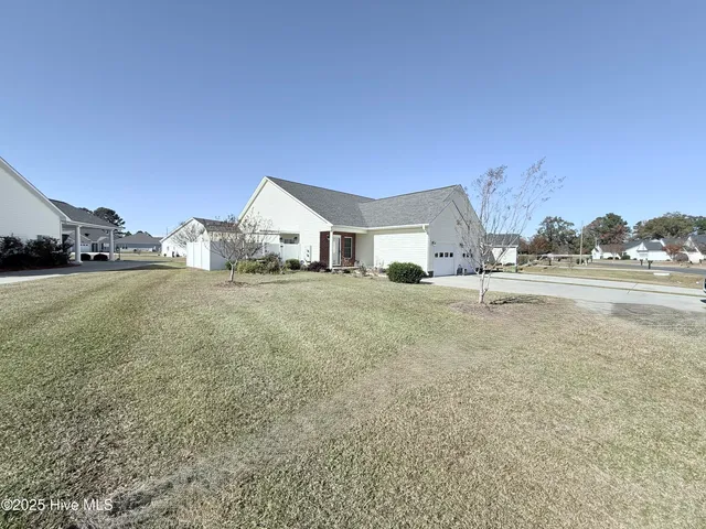 $220,000 | 2050 Briarwood Drive, Kinston, NC 28501