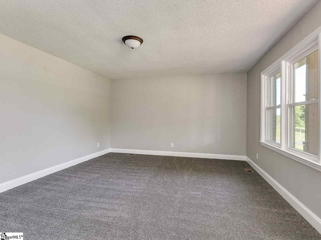 310 State Rd S-42-9756 Inman, SC 29349 - Photo 8 of 26