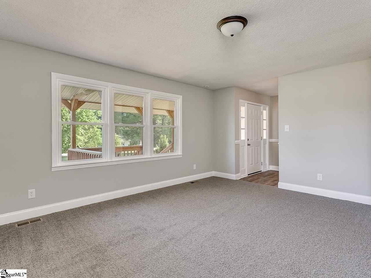 310 State Rd S-42-9756 Inman, SC 29349 - Photo 9 of 26