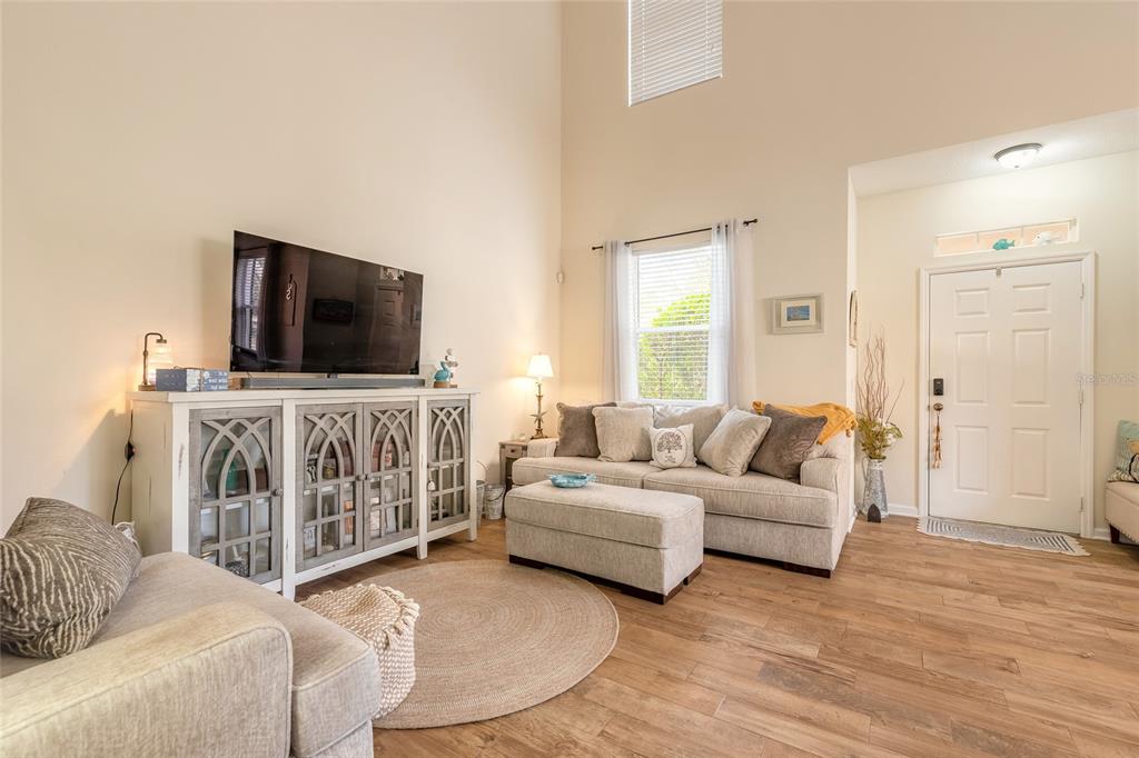 225 Endicott Way Deland, FL 32724 - Photo 6 of 54