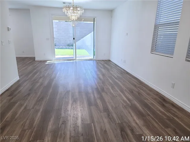 $2,200 | 2924 Gaffer Film Street, Las Vegas, NV 89156