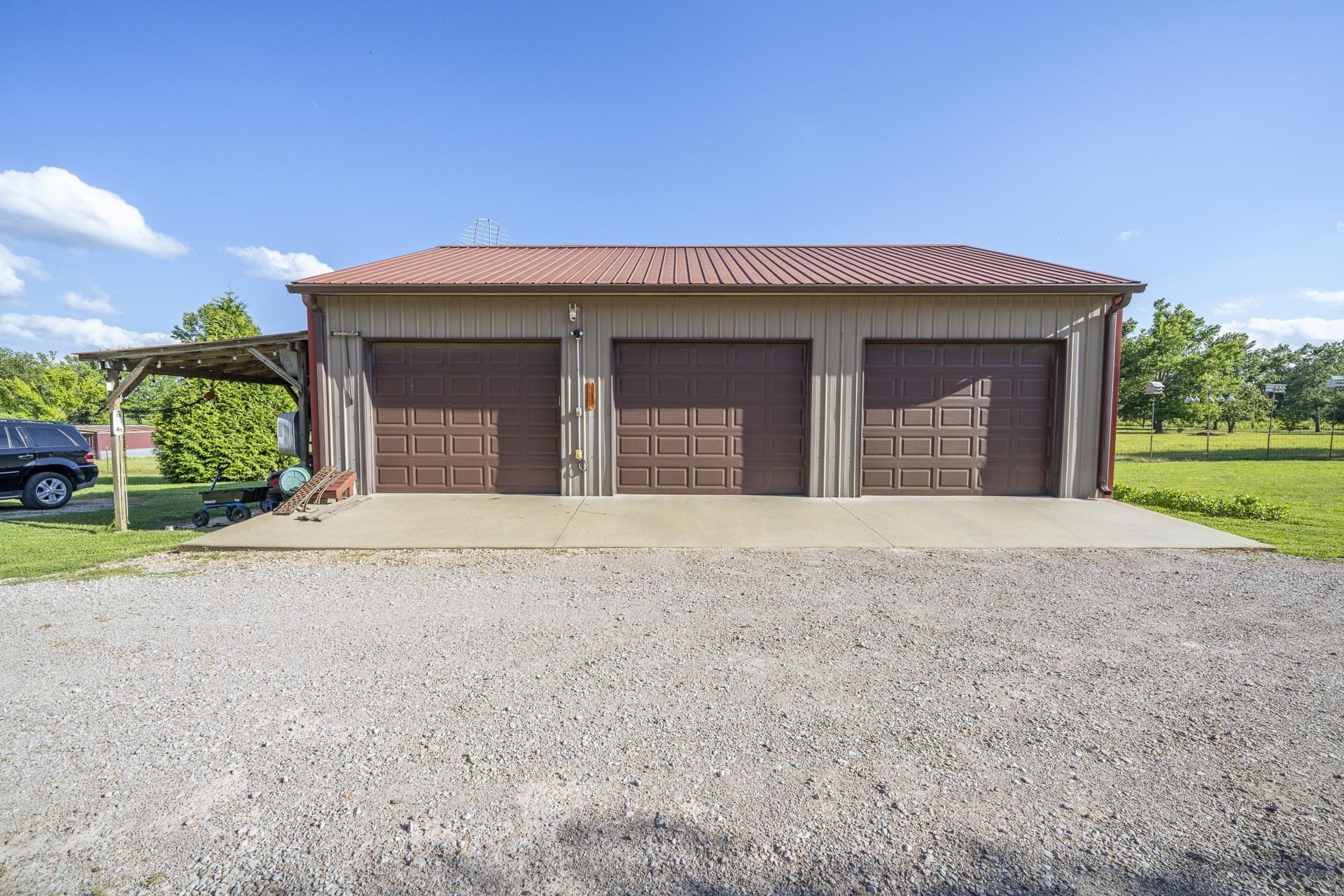 2960 Oak Grove Road Savannah, TN 38372 - Photo 28 of 40 Gallery Image 28