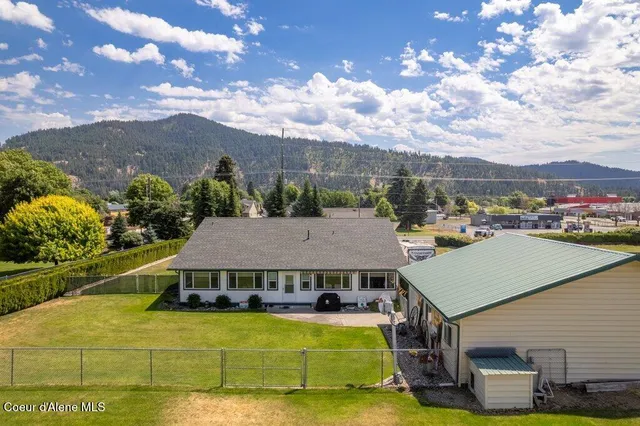 $845,000 | 5687 North 15th Street, Coeur D'Alene, ID 83815