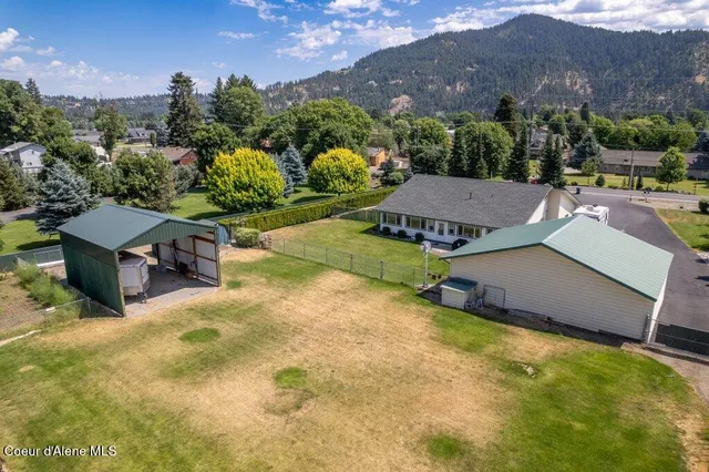 $845,000 | 5687 North 15th Street, Coeur D'Alene, ID 83815