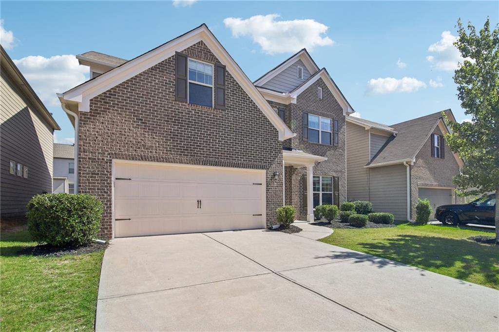 5770 Rialto Way Cumming, GA 30040 - Photo 3 of 47