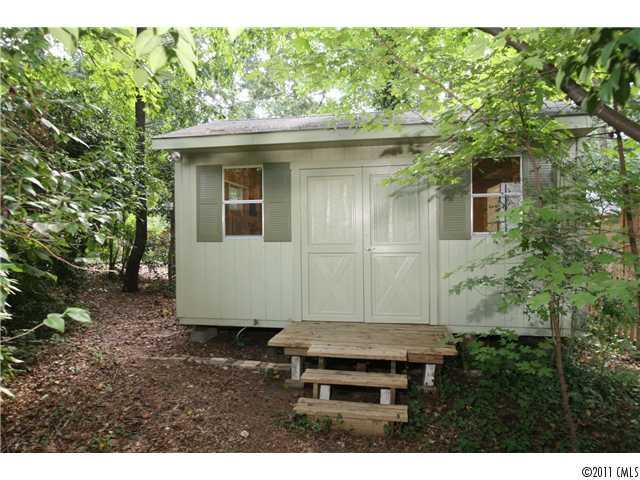 1324 Braeburn Road Charlotte, NC 28211 - Photo 15 of 16 Gallery Image 15