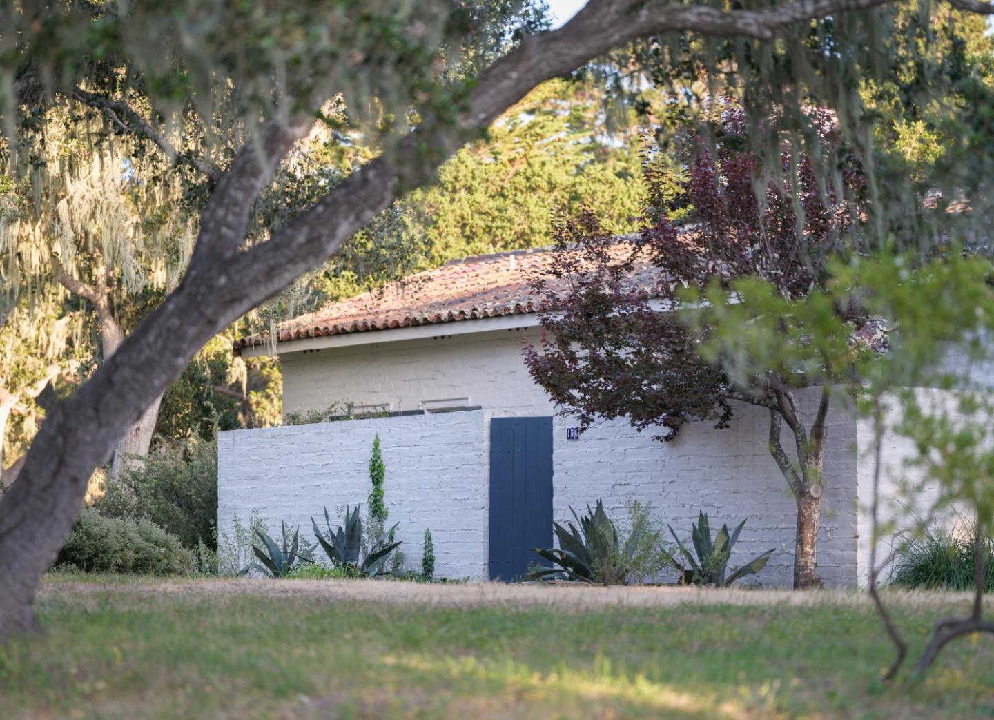 150 Littlefield Road Monterey, CA 93940 - Photo 47 of 51 a front view of a house with garden
