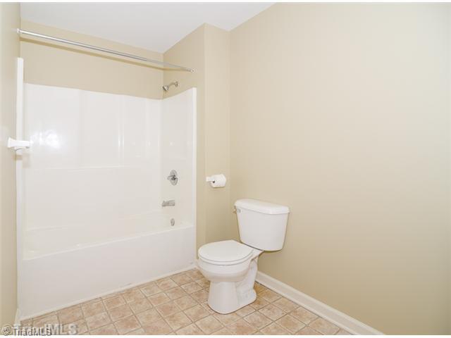 544 Baldwin Road Burlington, NC 27217 - Photo 5 of 9 Master Bath/Spa.