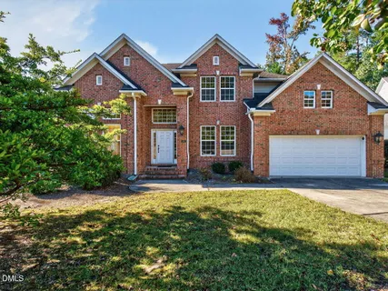 $625,000 | 101 Fringe Tree Court, Cary, NC 27519