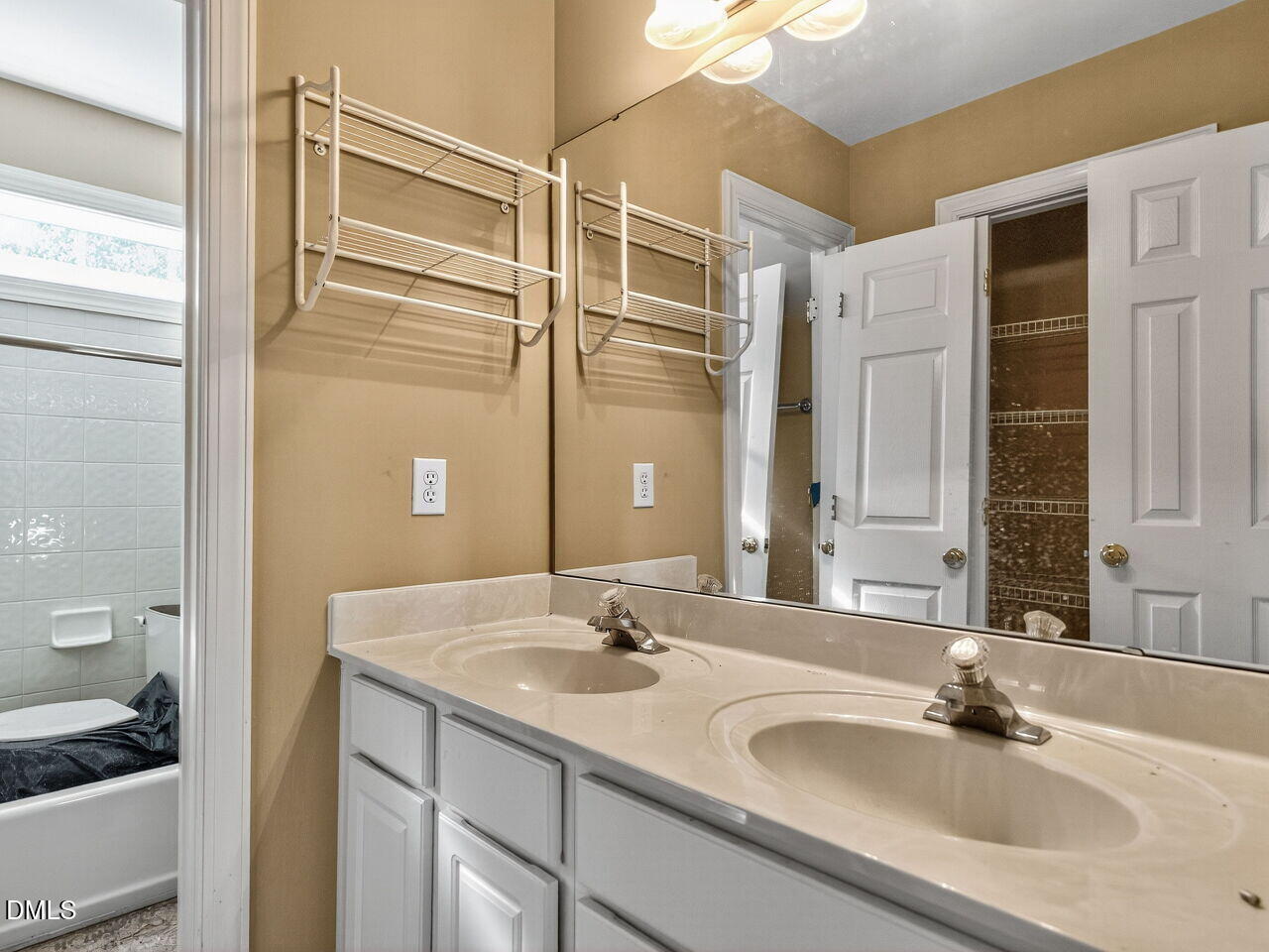 101 Fringe Tree Court Cary, NC 27519 - Photo 27 of 40 Hall Bath Upstairs