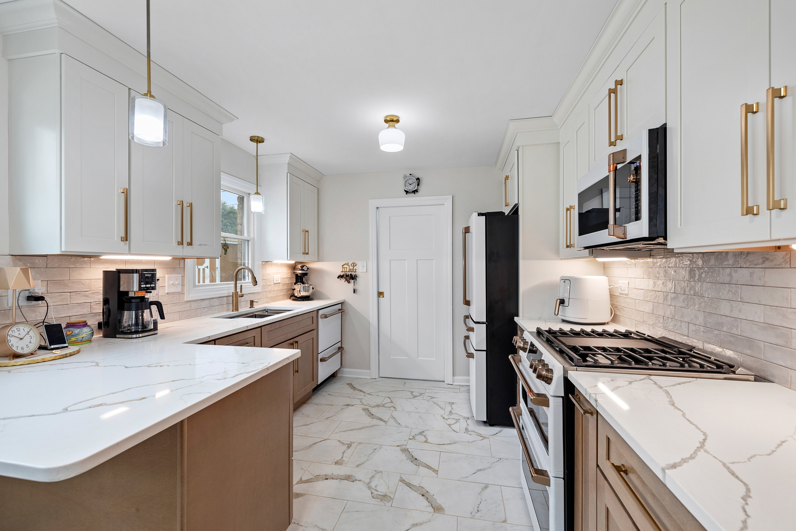 7112 114th Place Worth, IL 60482 - Photo 9 of 30