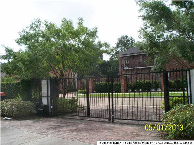 2609 Edward Avenue Baton Rouge, LA 70808 - Photo 3 of 15