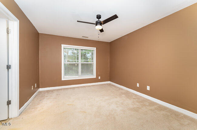 3529 Sunbright Lane Raleigh, NC 27610 - Photo 22 of 30 022_a7407839-edit