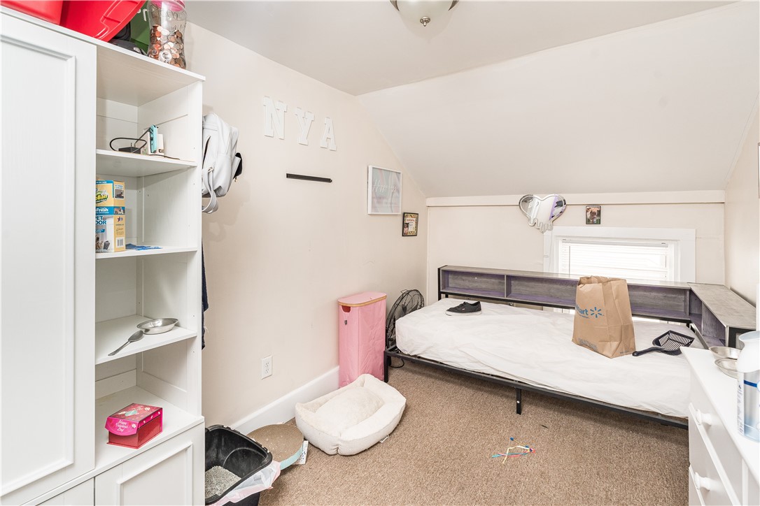 54 Spring Street Lincoln, RI 02838 - Photo 11 of 28