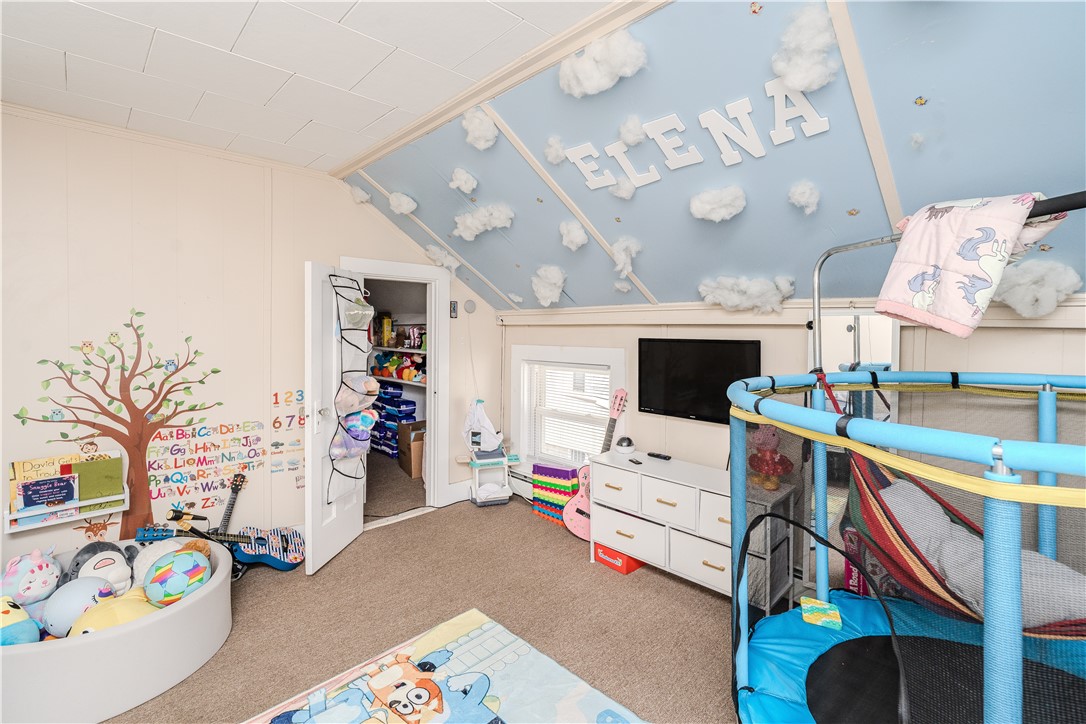 54 Spring Street Lincoln, RI 02838 - Photo 20 of 28