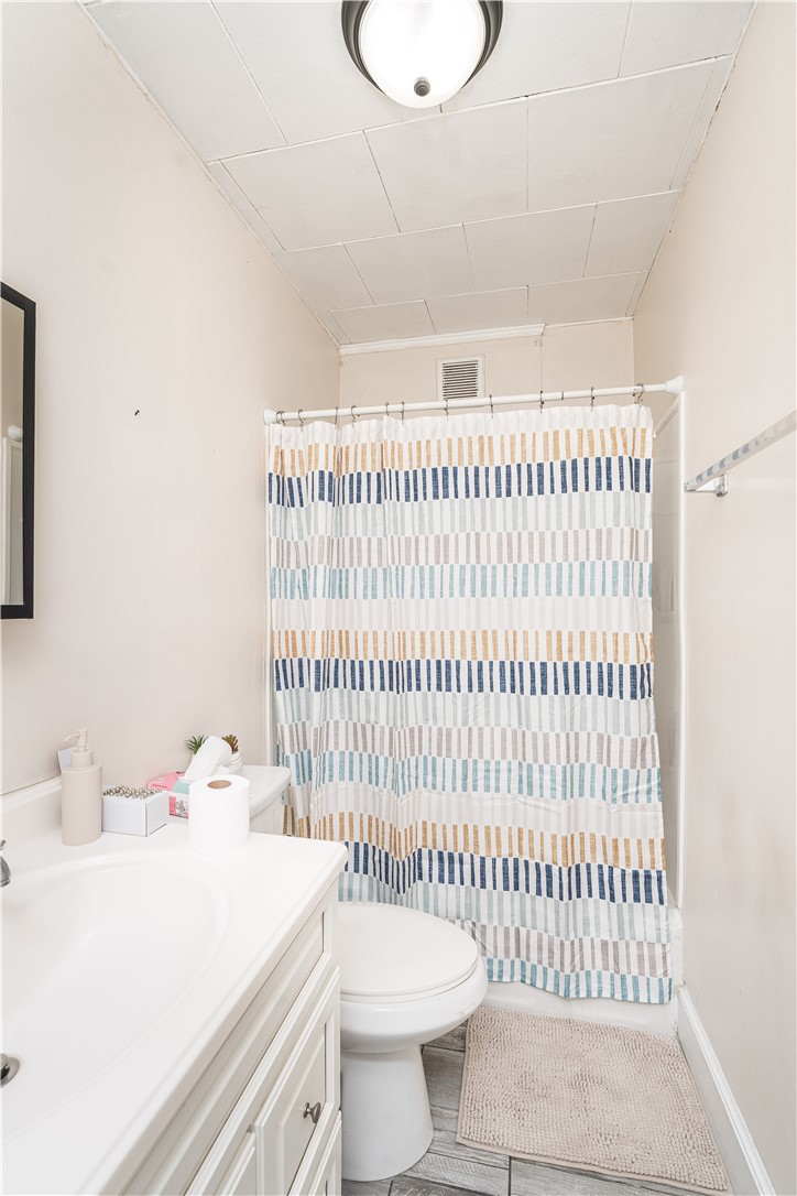 54 Spring Street Lincoln, RI 02838 - Photo 9 of 28