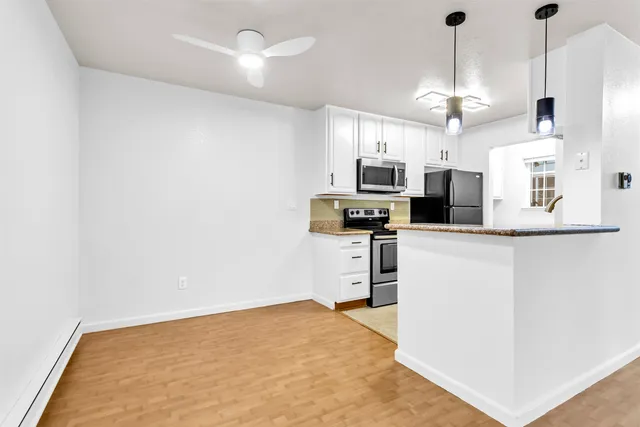 $2,400 | 165 Lighthouse Drive, Vallejo, CA 94590