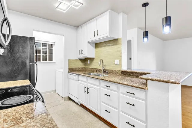 $2,400 | 165 Lighthouse Drive, Vallejo, CA 94590