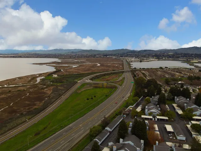 $2,400 | 165 Lighthouse Drive, Vallejo, CA 94590