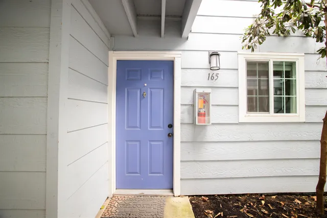 $2,400 | 165 Lighthouse Drive, Vallejo, CA 94590