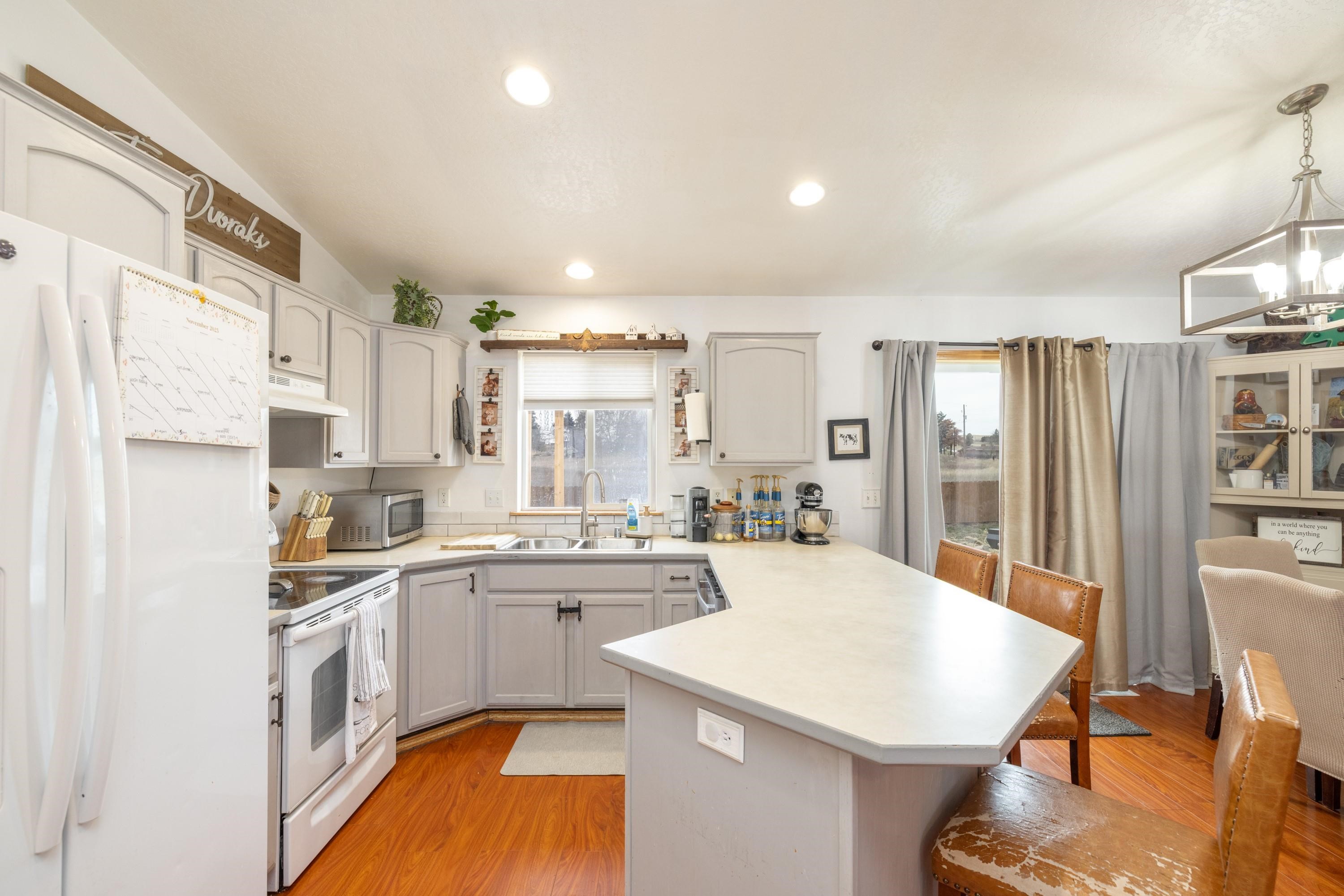 3104 Silverthorn Lane Cheney, WA 99004 - Photo 12 of 29