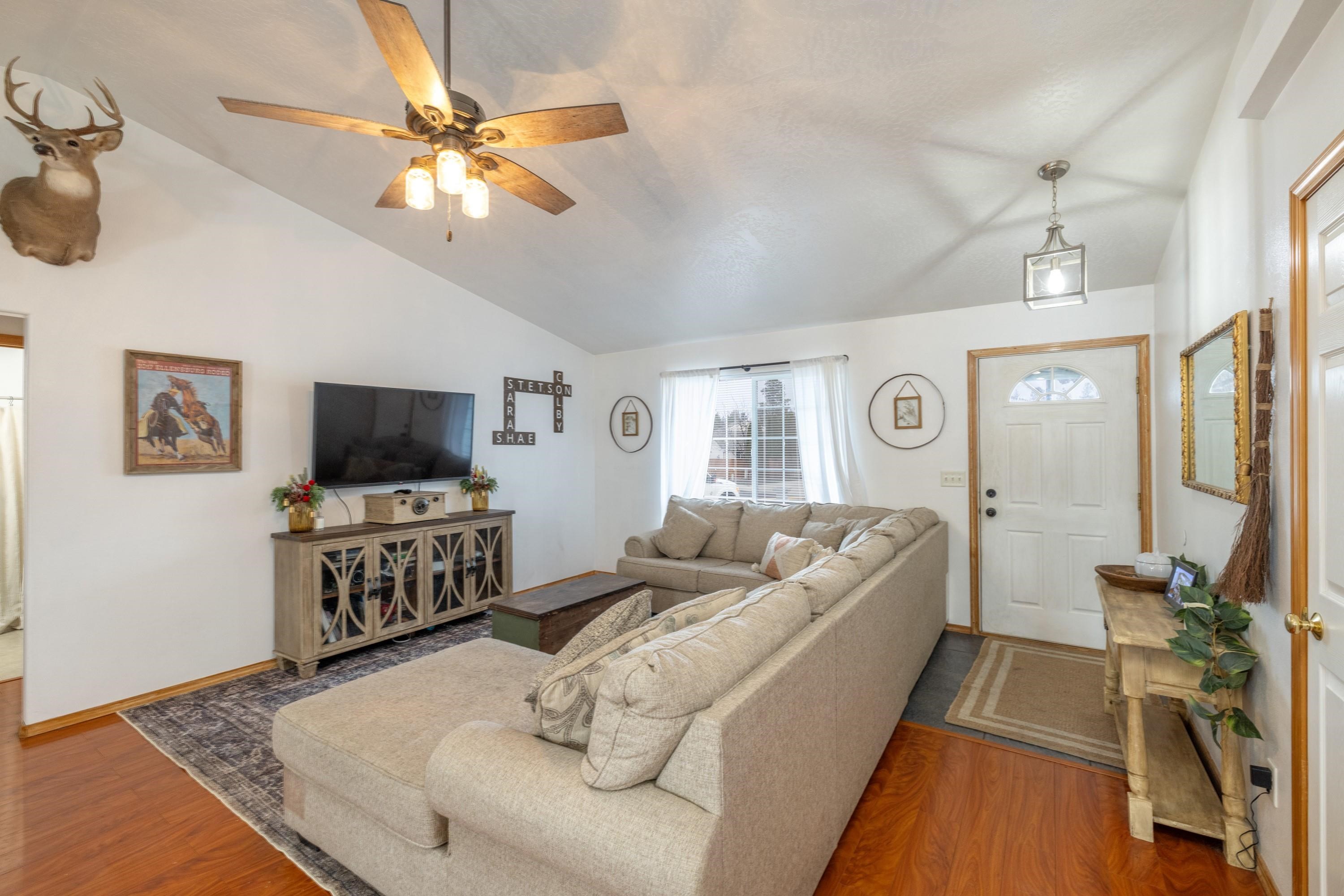 3104 Silverthorn Lane Cheney, WA 99004 - Photo 8 of 29