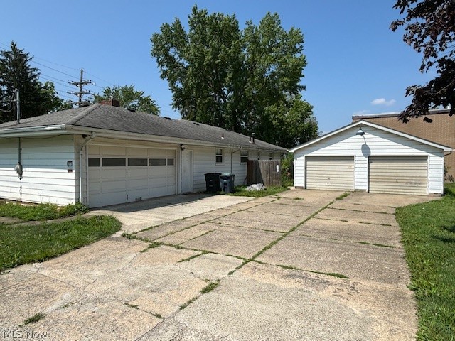 731 East Waterloo Road Akron, OH 44306 - Photo 4 of 16