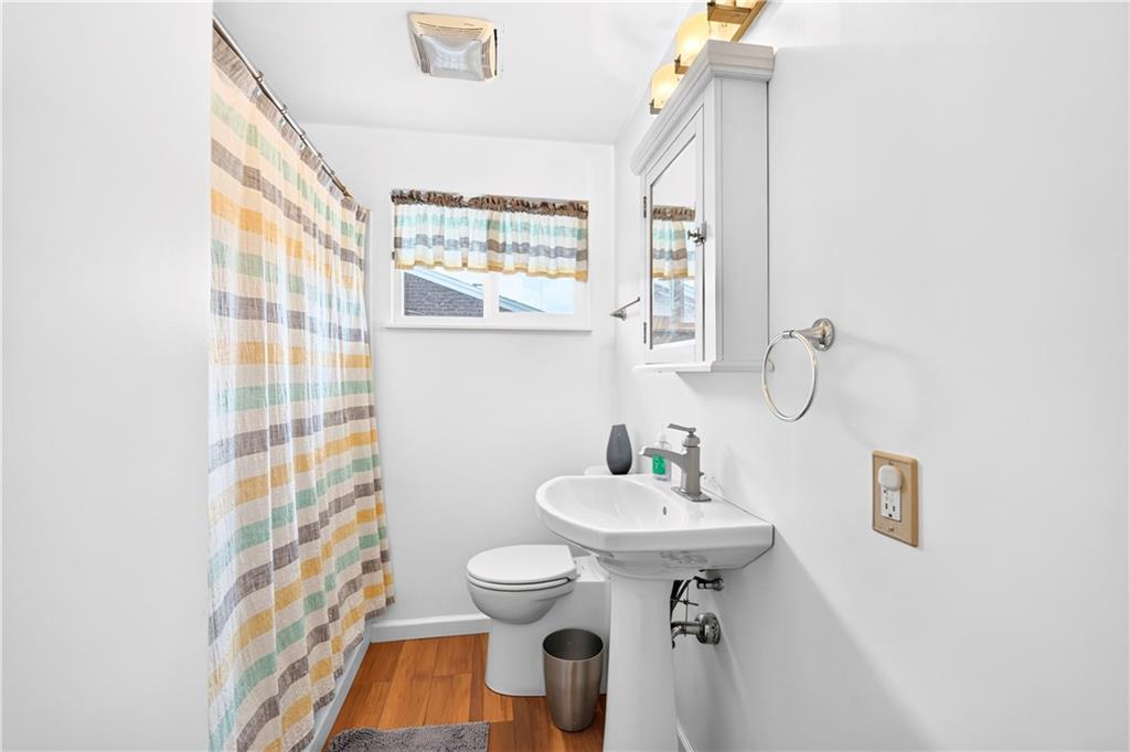 304 Duncan Station Road McKeesport, PA 15135 - Photo 14 of 30 FULL BATH ON MAIN LEVEL~