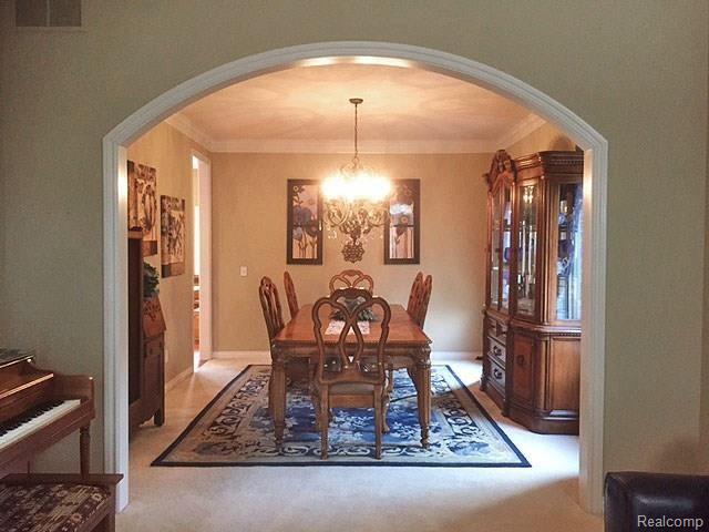 523 Springview Drive Rochester, MI 48307 - Photo 6 of 31 SpringviewDR, 523.jpg