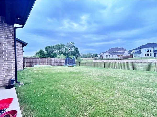 $4,000 | 2124 Esher Drive, Little Elm, TX 75068