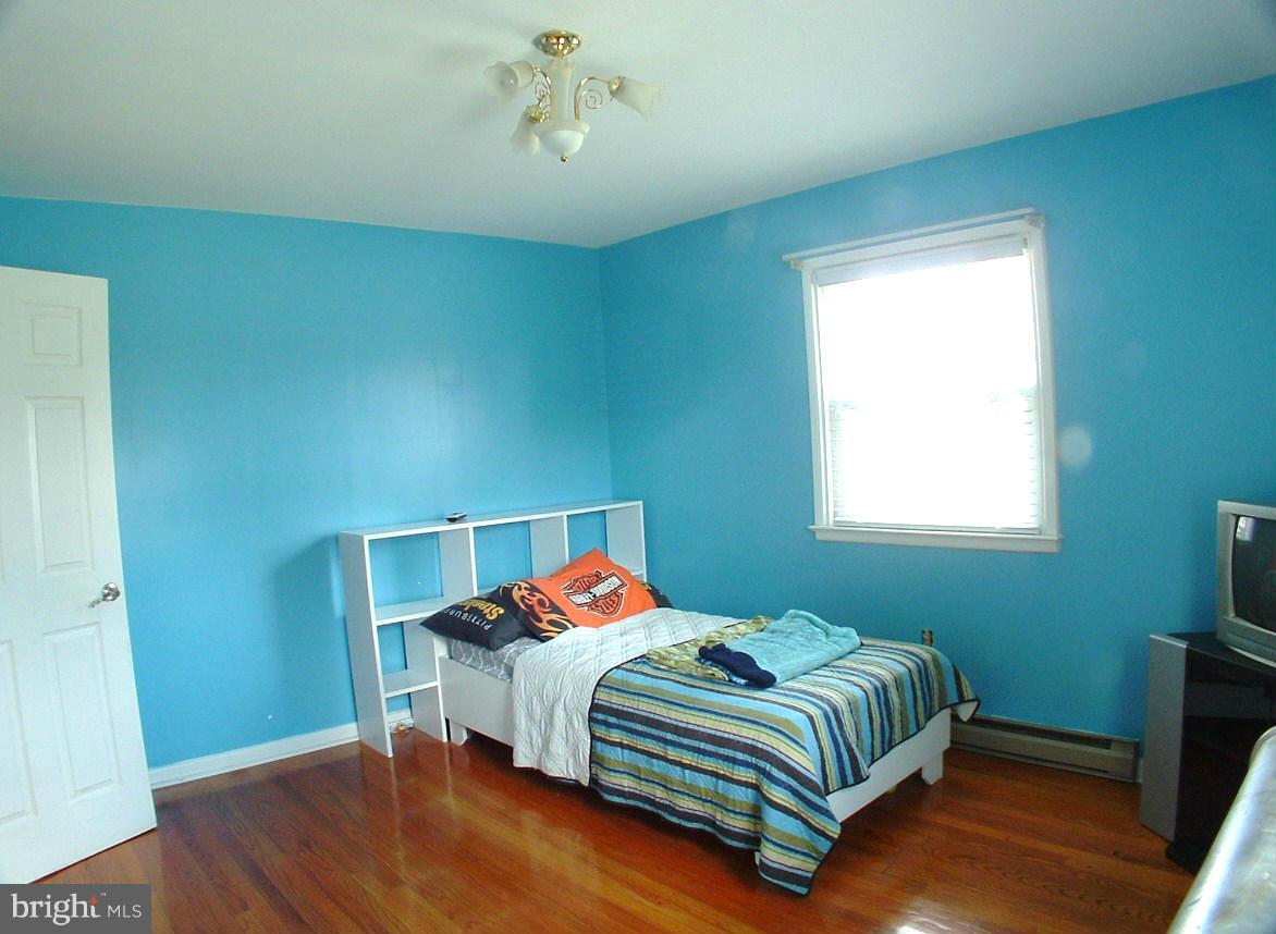 406 Delaware Road Frederick, MD 21701 - Photo 14 of 20 Bedroom