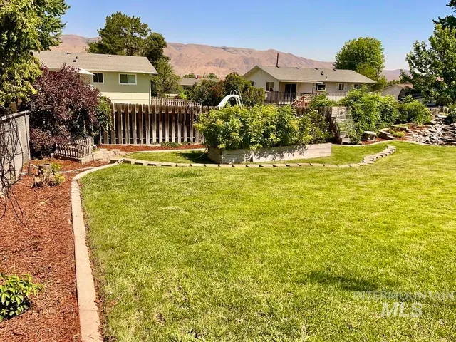 $435,000 | 2321 Rolling Hills Drive, Clarkston, WA 99403