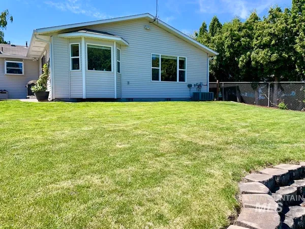 $435,000 | 2321 Rolling Hills Drive, Clarkston, WA 99403