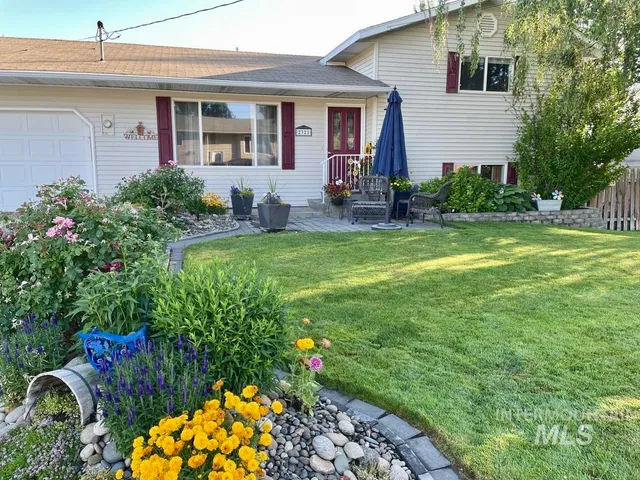 $435,000 | 2321 Rolling Hills Drive, Clarkston, WA 99403