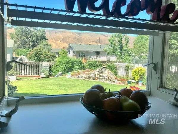 $435,000 | 2321 Rolling Hills Drive, Clarkston, WA 99403