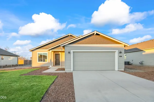 $516,000 | 4090 Southwest Obsidian Avenue, Unit 78, Redmond, OR 97756
