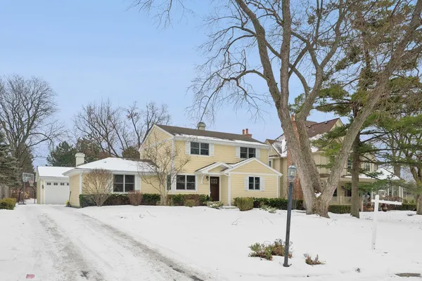 $5,250 | 5523 South Garfield Street, Hinsdale, IL 60521