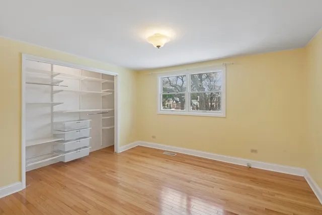 $6,000 | 5523 South Garfield Street, Hinsdale, IL 60521