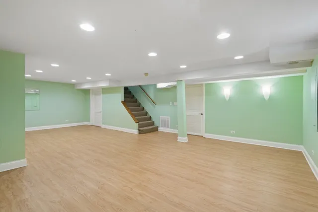 $6,000 | 5523 South Garfield Street, Hinsdale, IL 60521