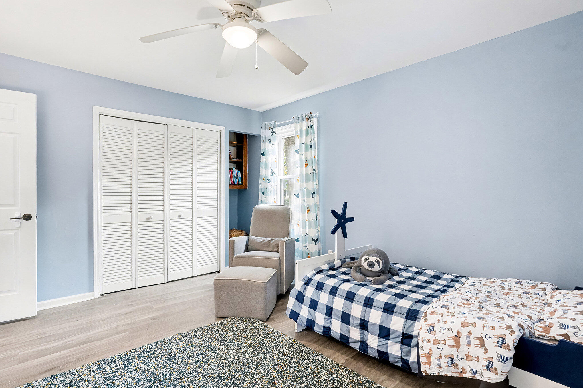 1092 Stonehenge Drive Hanahan, SC 29410 - Photo 20 of 34 1092 Stoneghenge Secondary Bedroom 4