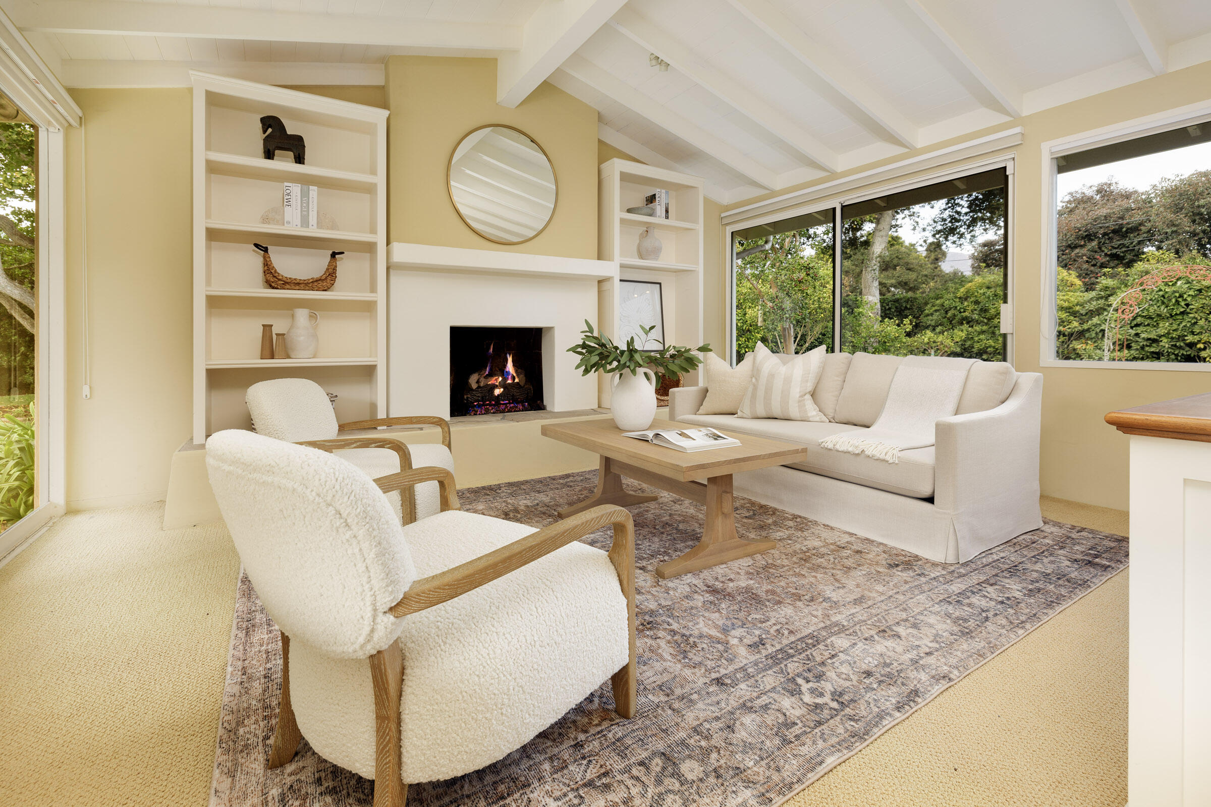 231 Middle Road Santa Barbara, CA 93108 - Photo 8 of 34 Family Room