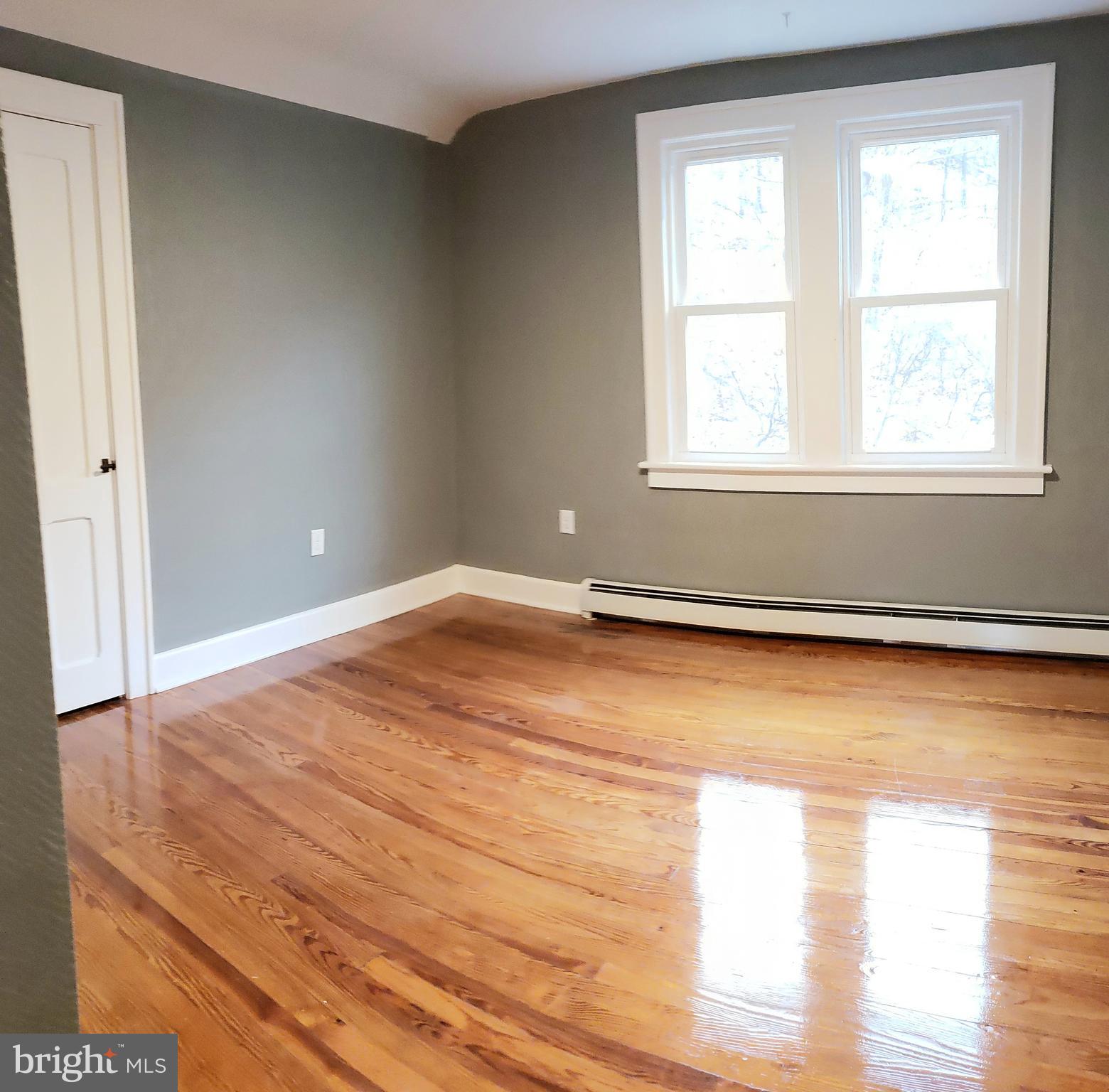 406 Davidson Street Cumberland, MD 21502 - Photo 13 of 36