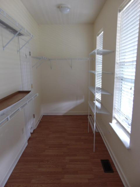 4020 Plantation House Road Summerville, SC 29485 - Photo 24 of 60 MASTER WALKIN