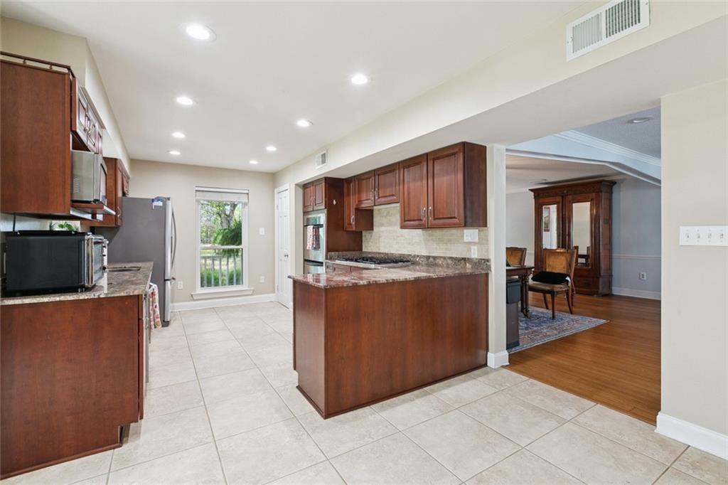 21413 Spring Clover Lane Covington, LA 70435 - Photo 9 of 37