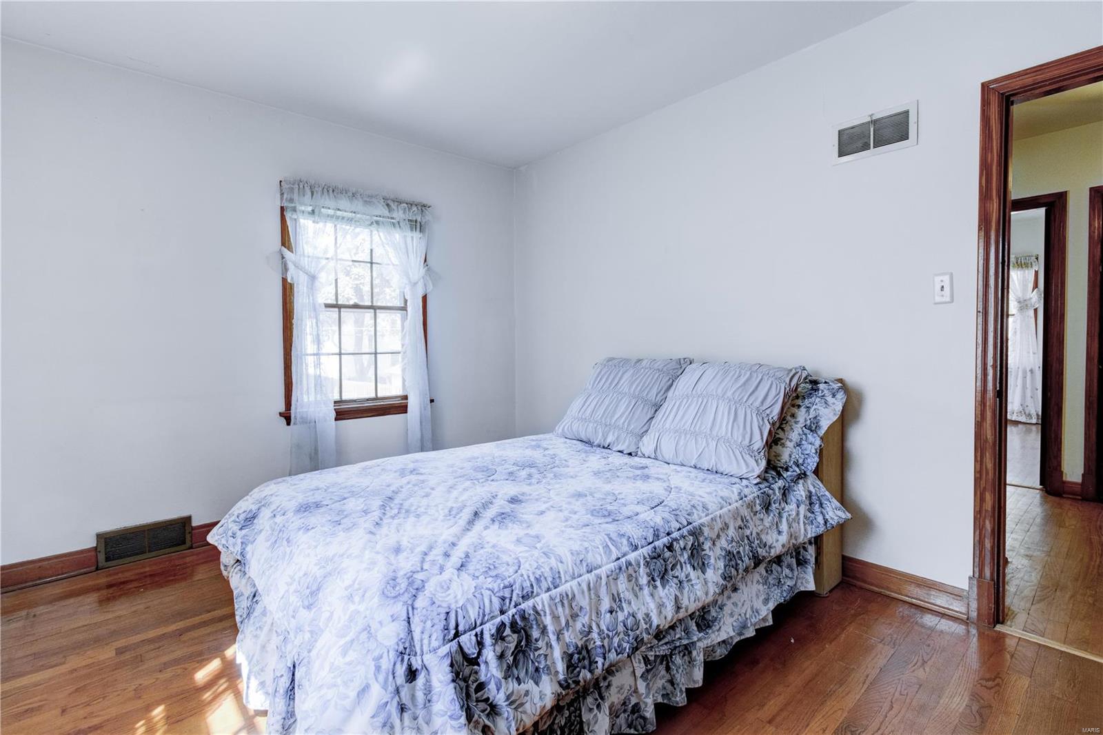626 Tompkins Street St. Charles, MO 63301 - Photo 16 of 43