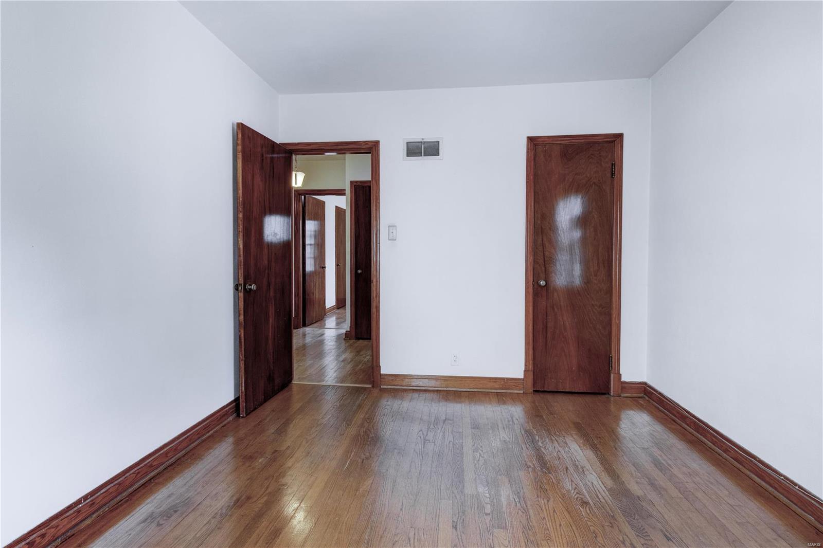 626 Tompkins Street St. Charles, MO 63301 - Photo 23 of 43