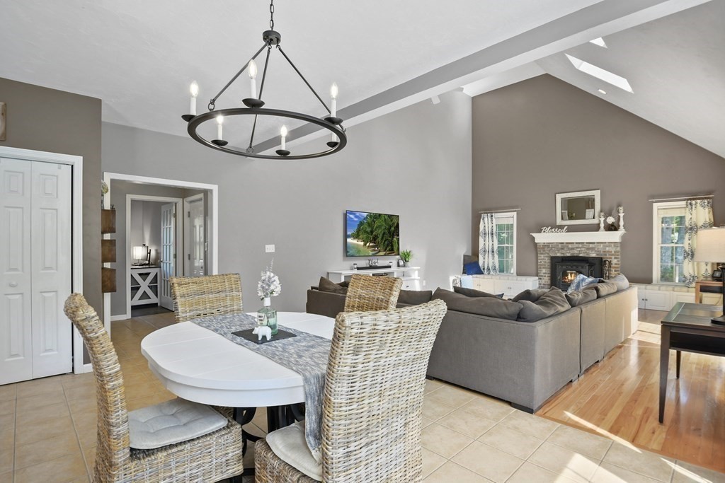 7 Hilltop Drive Douglas, MA 01516 - Photo 15 of 42