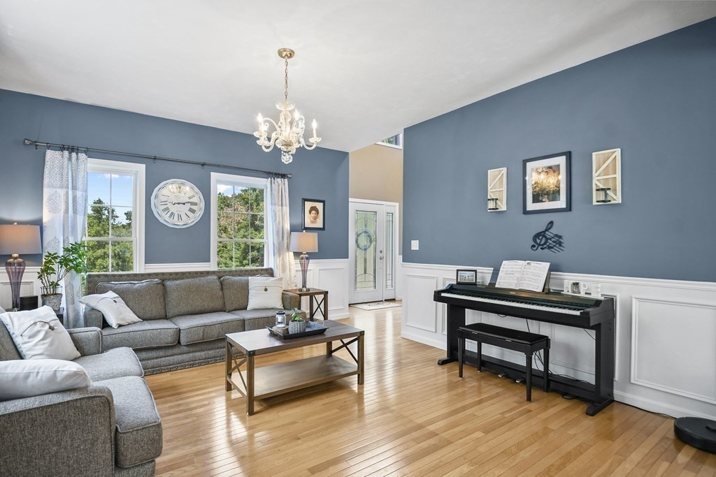 7 Hilltop Drive Douglas, MA 01516 - Photo 20 of 42